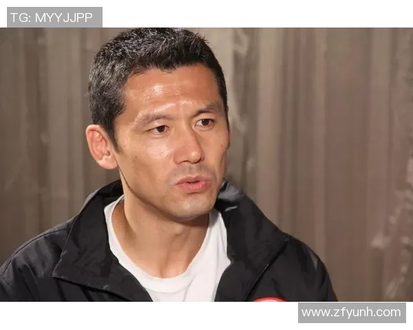 足球明星杨晨的居住地揭秘及其生活方式探讨 足球明星杨晨的居住地揭秘及其生活方式探讨